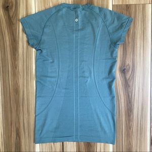 Lululemon Swiftly Short Sleeve Top